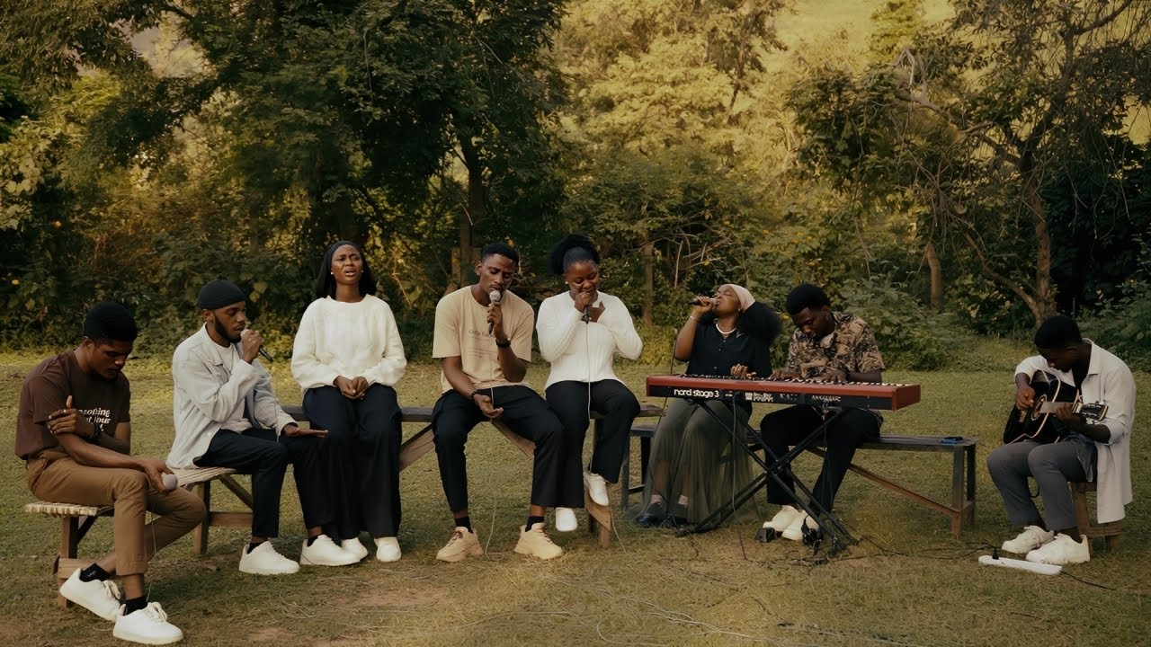 Wonder/What a Beautiful Name/Holy Forever & More - Big Circle Worship | Outdoor Worship Session