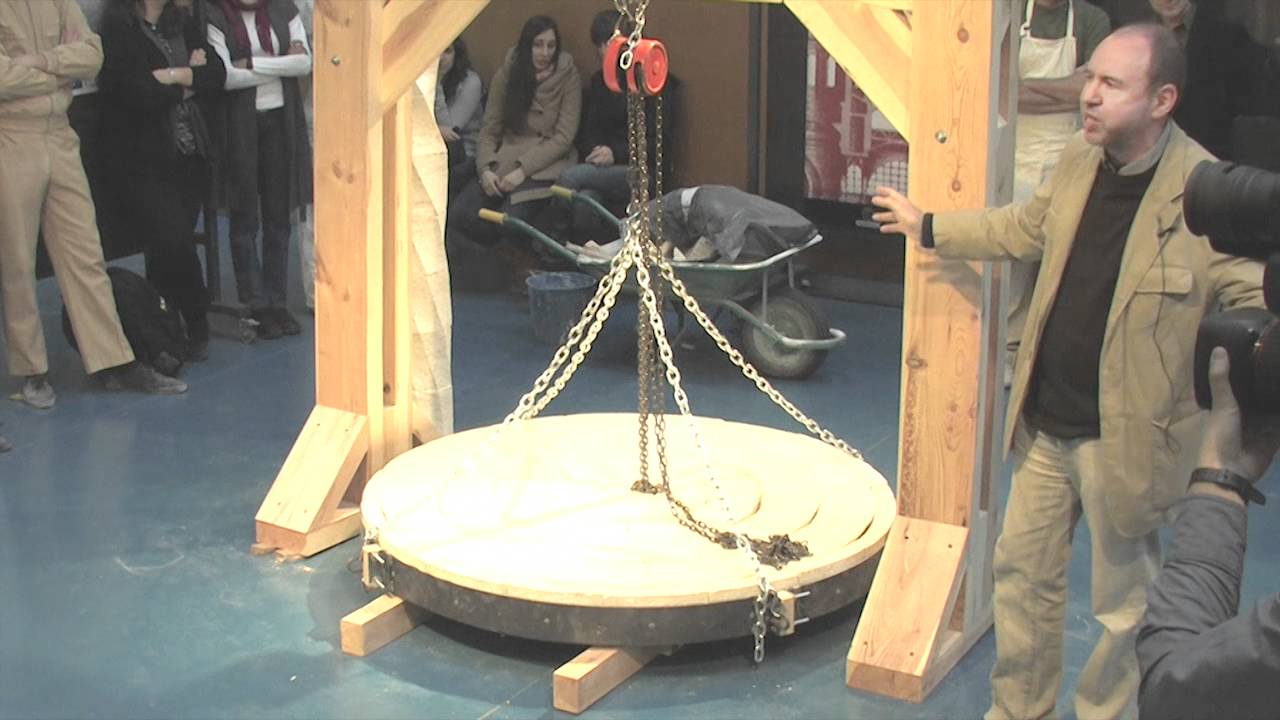 Construcción y Ensayo de una Bóveda Plana en Piedra