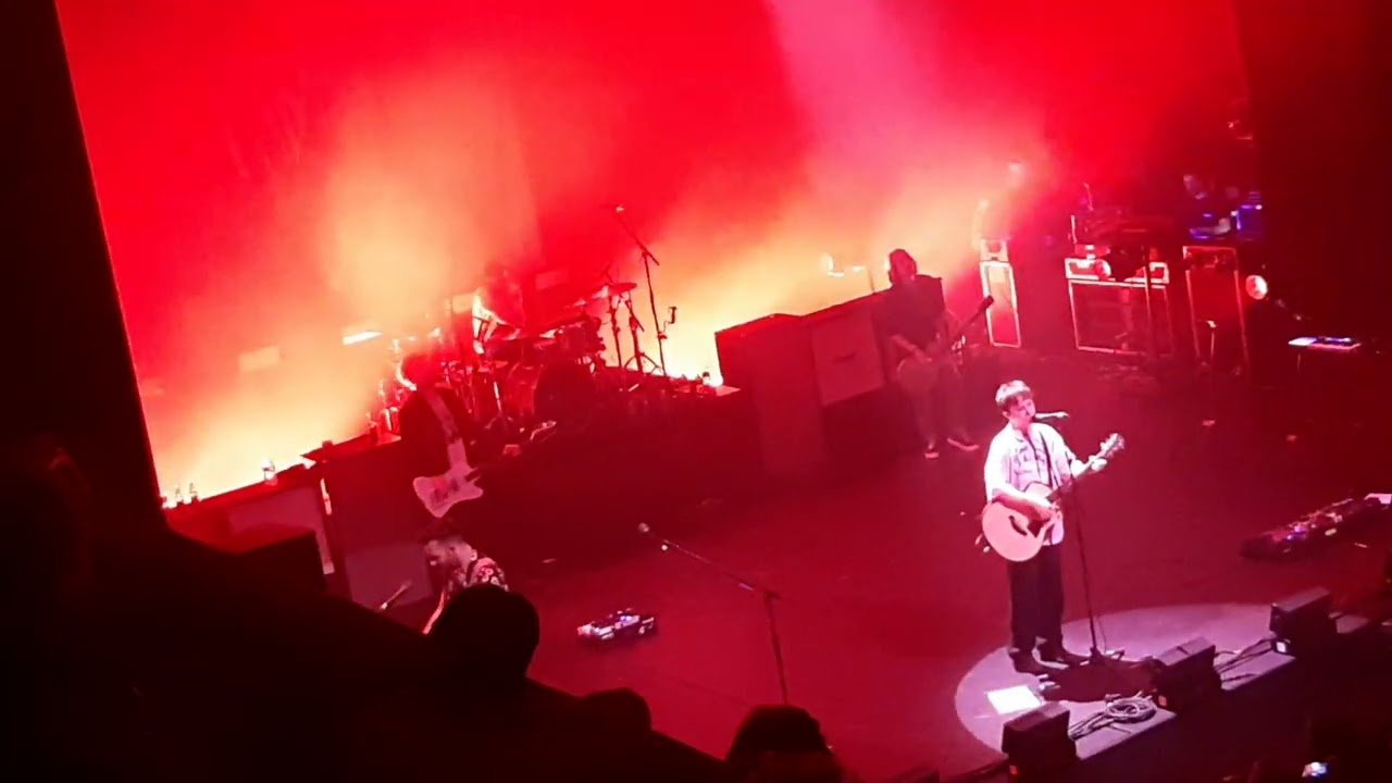 Nothing But Thieves - Your Blood (live Casino de Paris 2022)