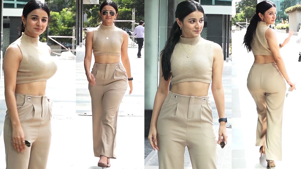 Mahima Makwana Huge Figure Transformation 🔥Looking Super H0T Snapped By Media
