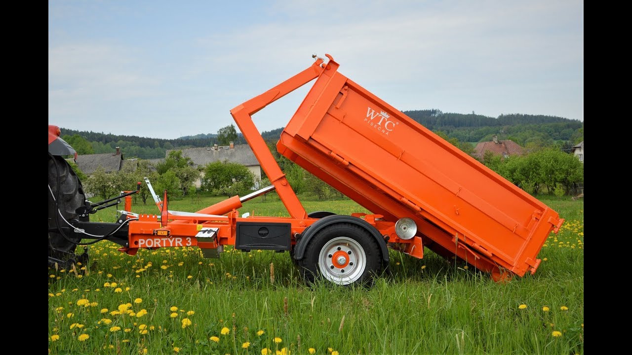 Traktorový nosič kontejnerů PORTÝR 3 - WTC Písečná