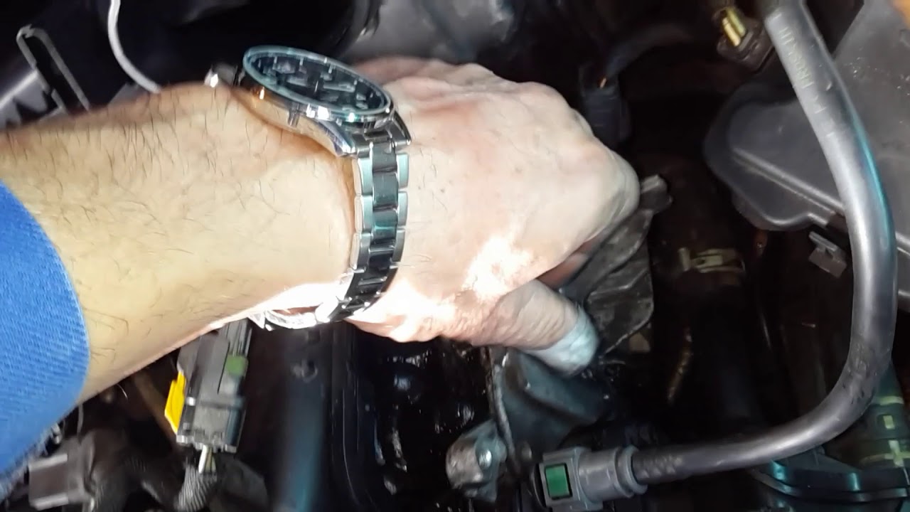Vanne EGR (démontage)C4 picasso 1.6 HDI 2ieme partie 2/2