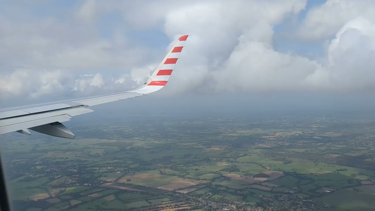 Condor A321 Landing in Hamburg