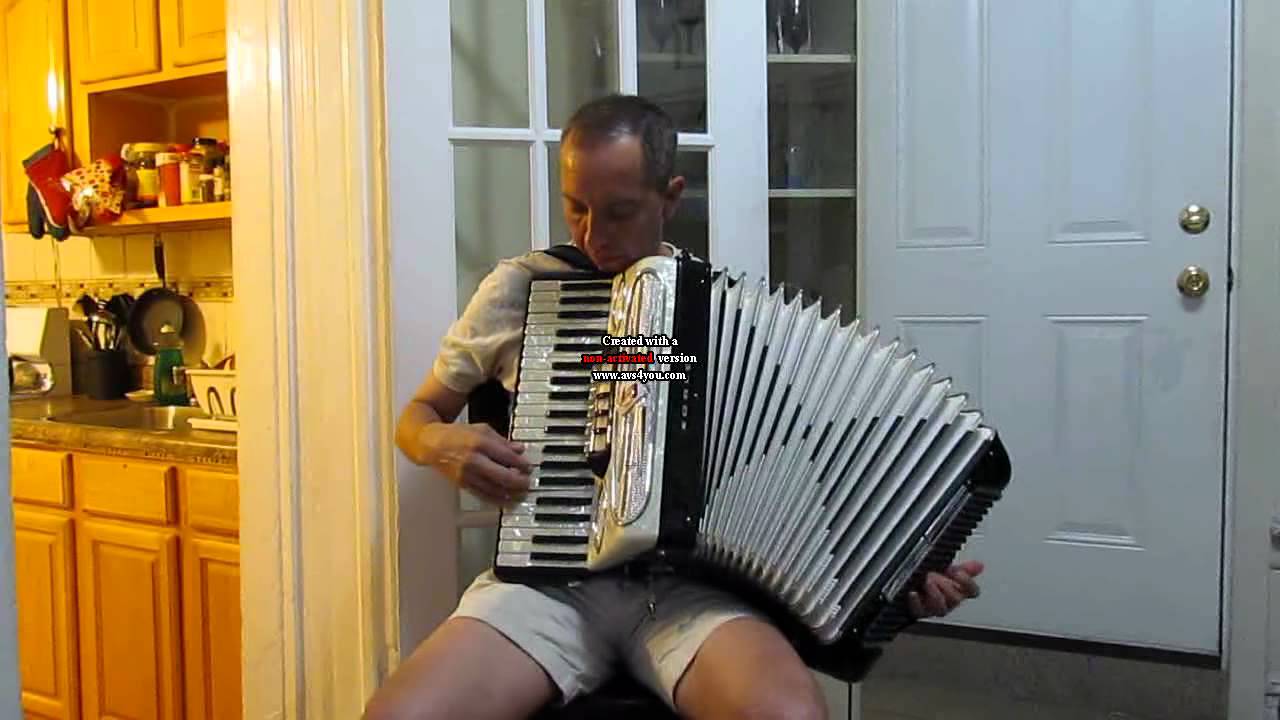 CHOLA CUENCANA (D.R.A. GUITARRA Y ACORDEON) PASACALLE