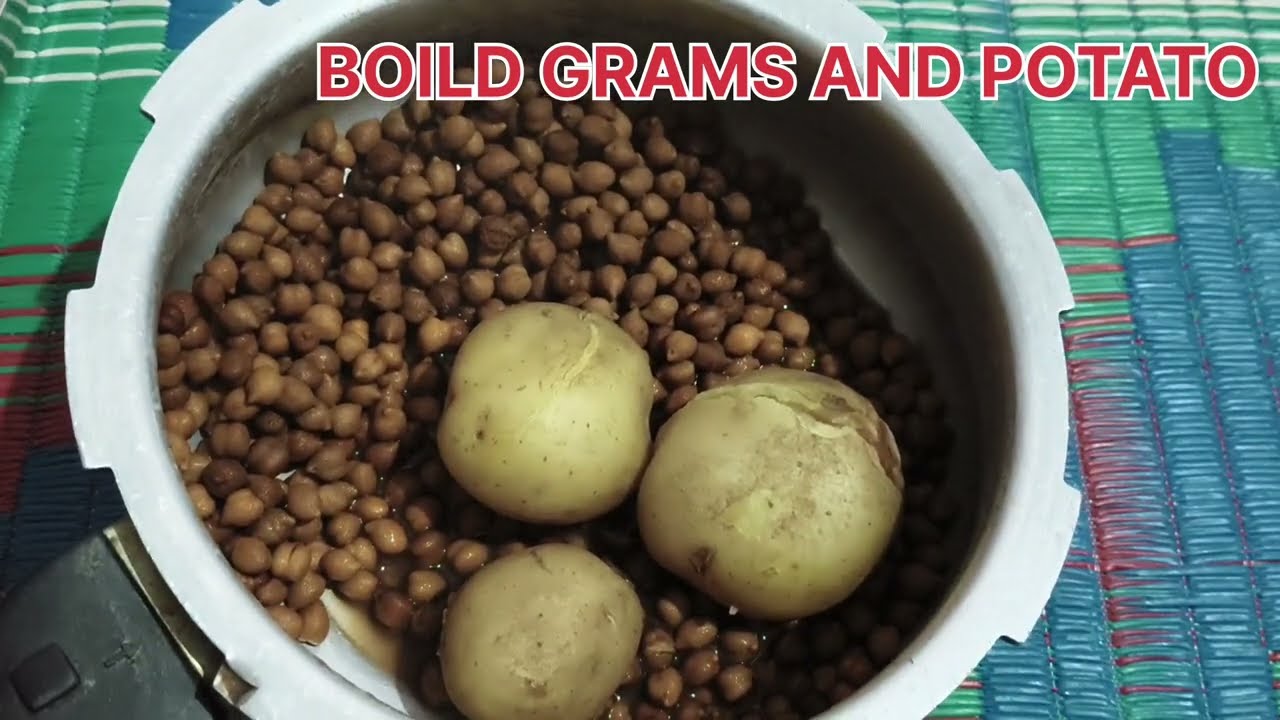 आलू और काले चने की बहुत ही स्वादिष्ट सब्जी, POTATO and GRAMS delicious recipes 