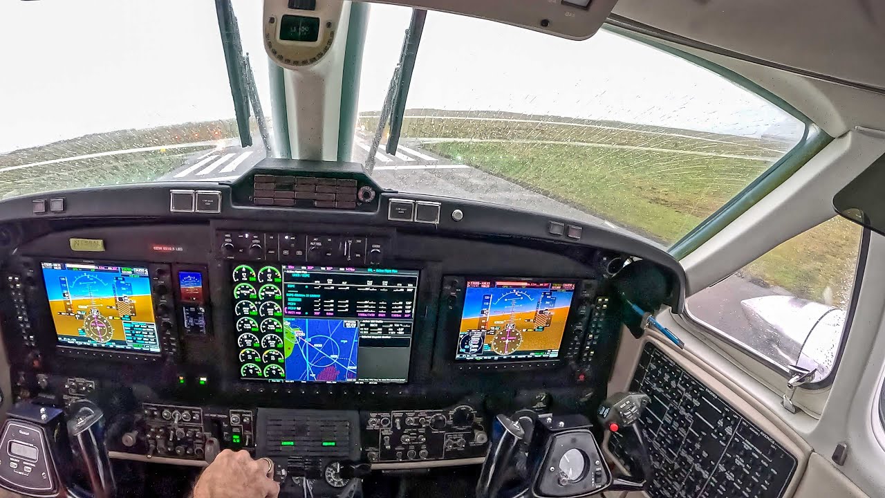 Most demanding RNP approach - heavy rain crosswind challenge!