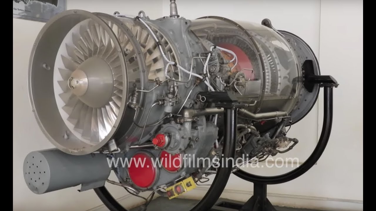 Aircraft engine types and miniature planes on display - Dakota plane used Pratt & Whitney R1830