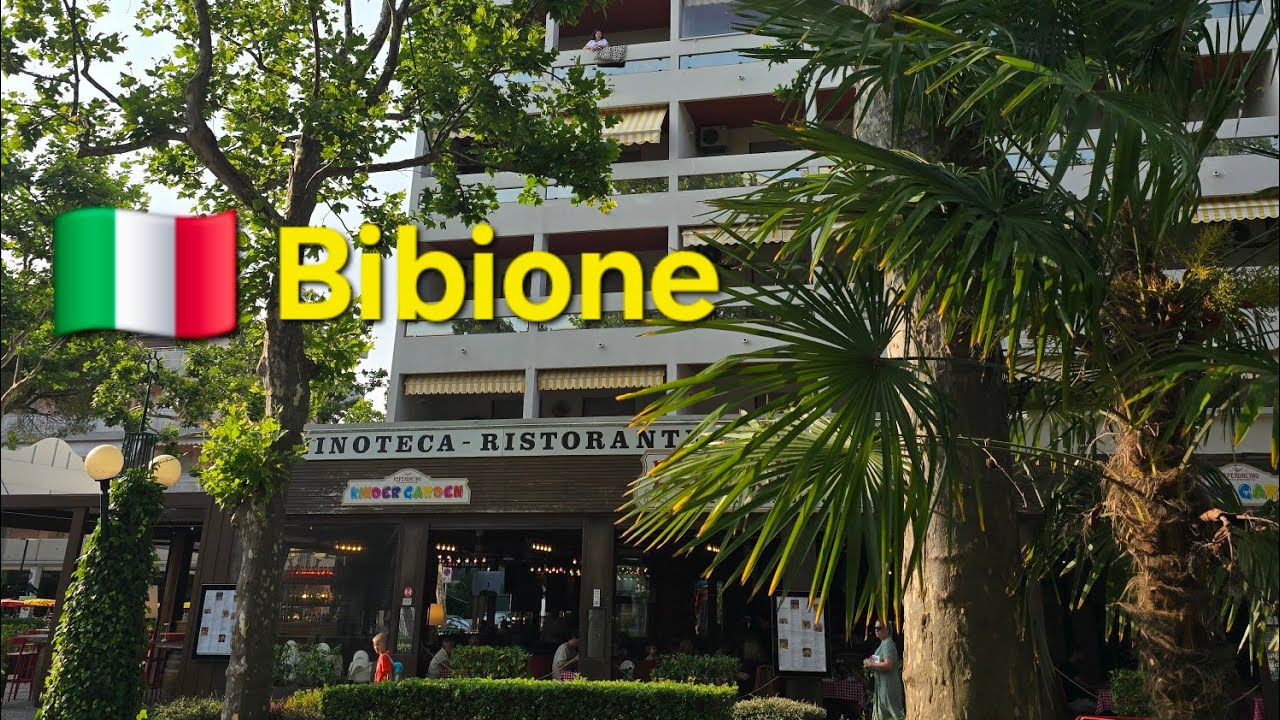Bibione! Mit Elektrocar von Bibione Pineda nach Bibione. Через весь Бибионе.