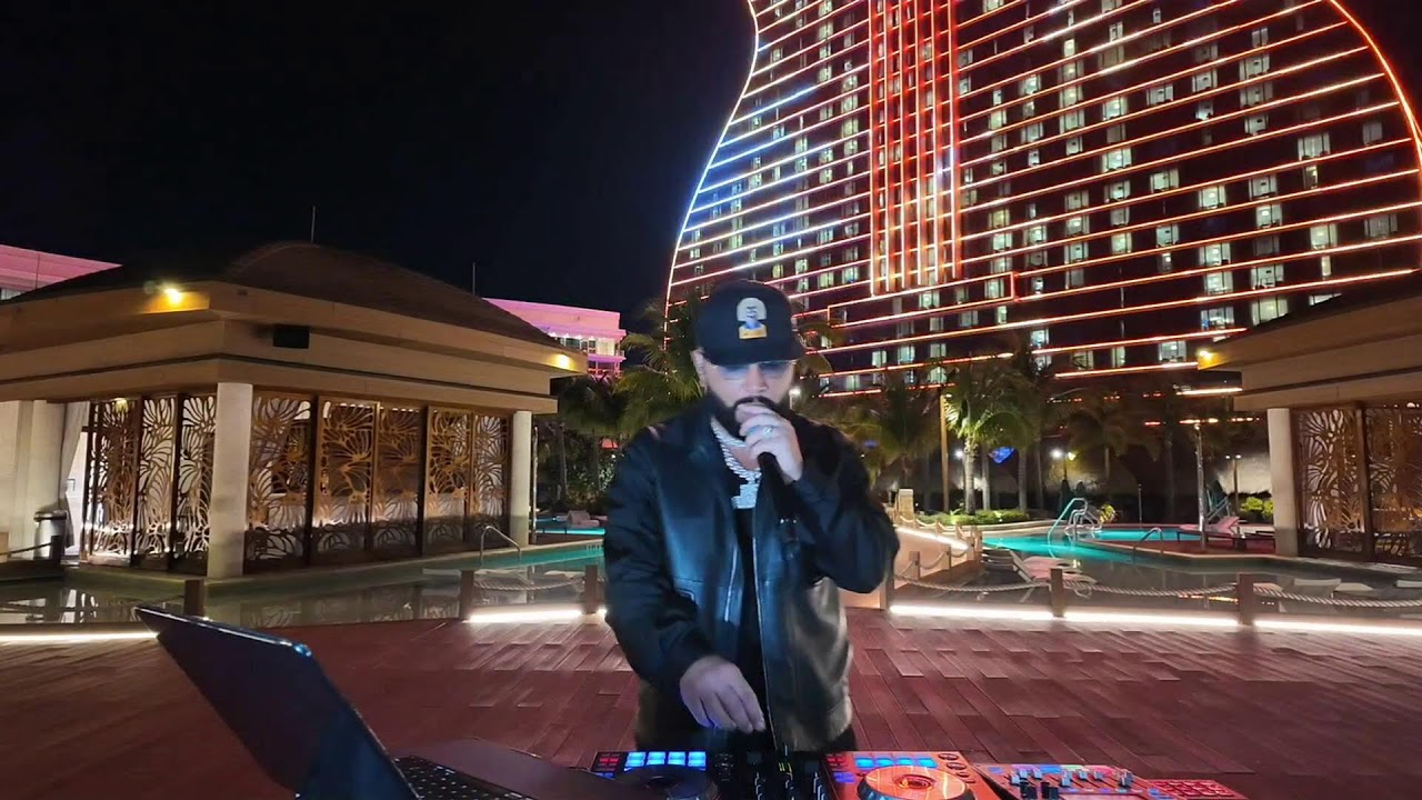Live from the Guitar Hotel Hard Rock partv1