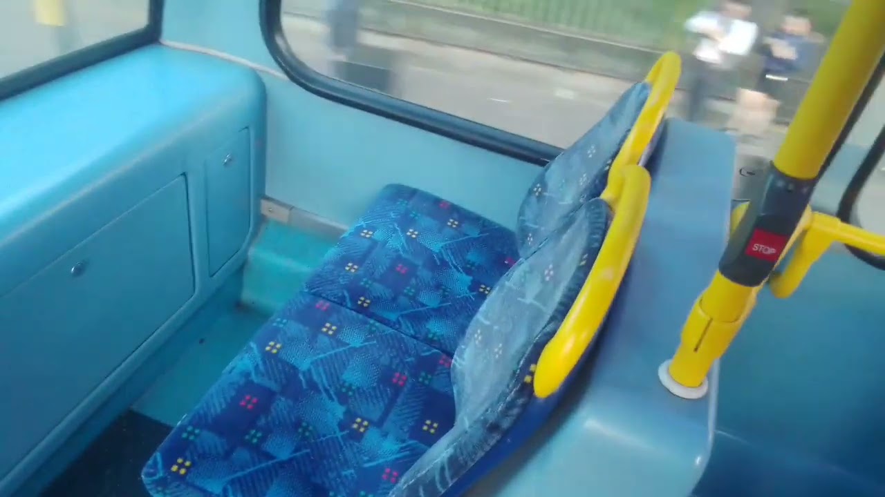 Unrefurbished | GAL WVL355 On Bus Route 129