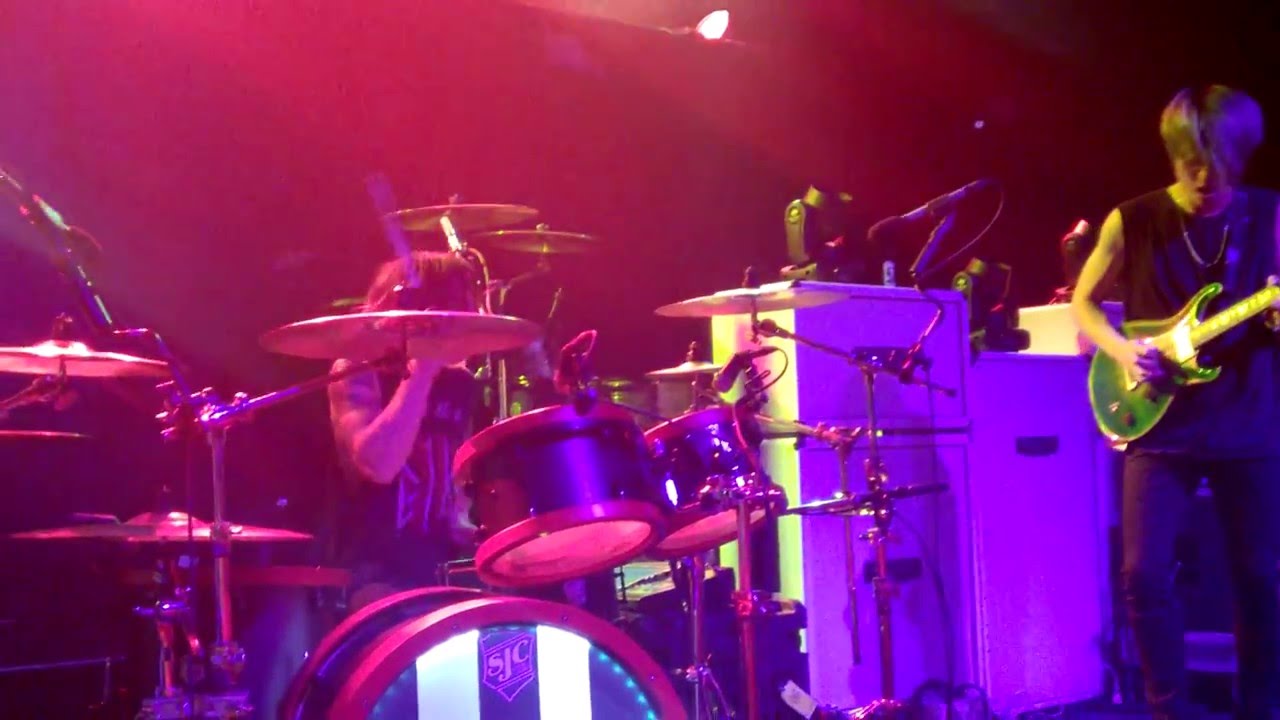 ONE OK ROCK - Mighty Long Fall (Philly, 2016-04-08)