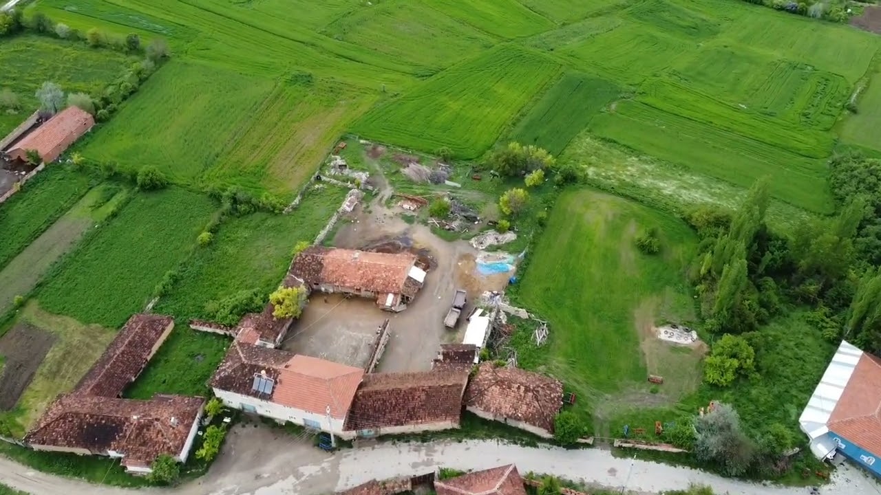 KÜTAHYA ALTINTAŞ KARAAĞAÇ KÖYÜ drondan çekilmiş köyümün ve baharın eşsiz güzelliği