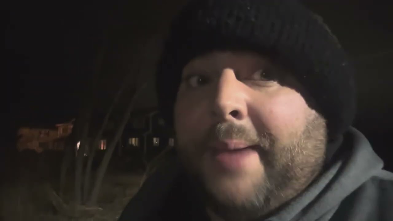 DAILYVLOG #14 - Late Night Leveling Up