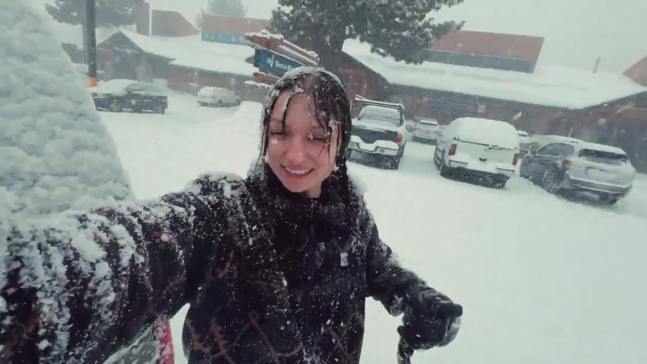 caught in a snowstorm while living in my van *chaotic*