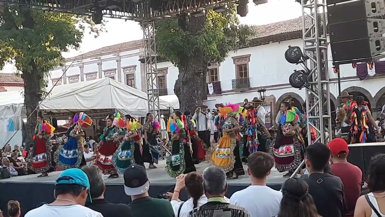 La danza de las Aguadoras.
