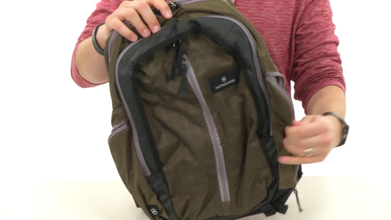 Victorinox Altmont 3.0 Vertical Zip Laptop Backpack  SKU:8845261