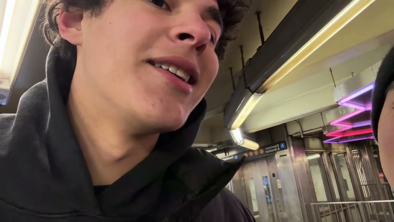 College Vlog #170 - Mystical Snowfall + 3DS Modding