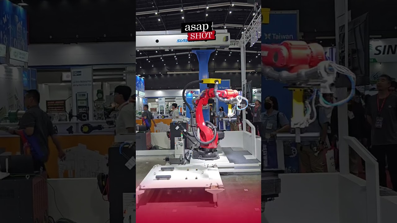 Flexible CNC Machining Handing Robotic Solution 📌 SIASUN #factorychoice #robot #metalex2024