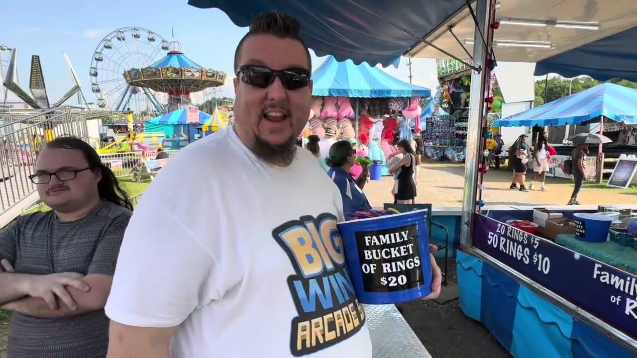 ANOTHER KNIFE RING TOSS AT THE CARNIVAL! | JJGeneral1 Arcade