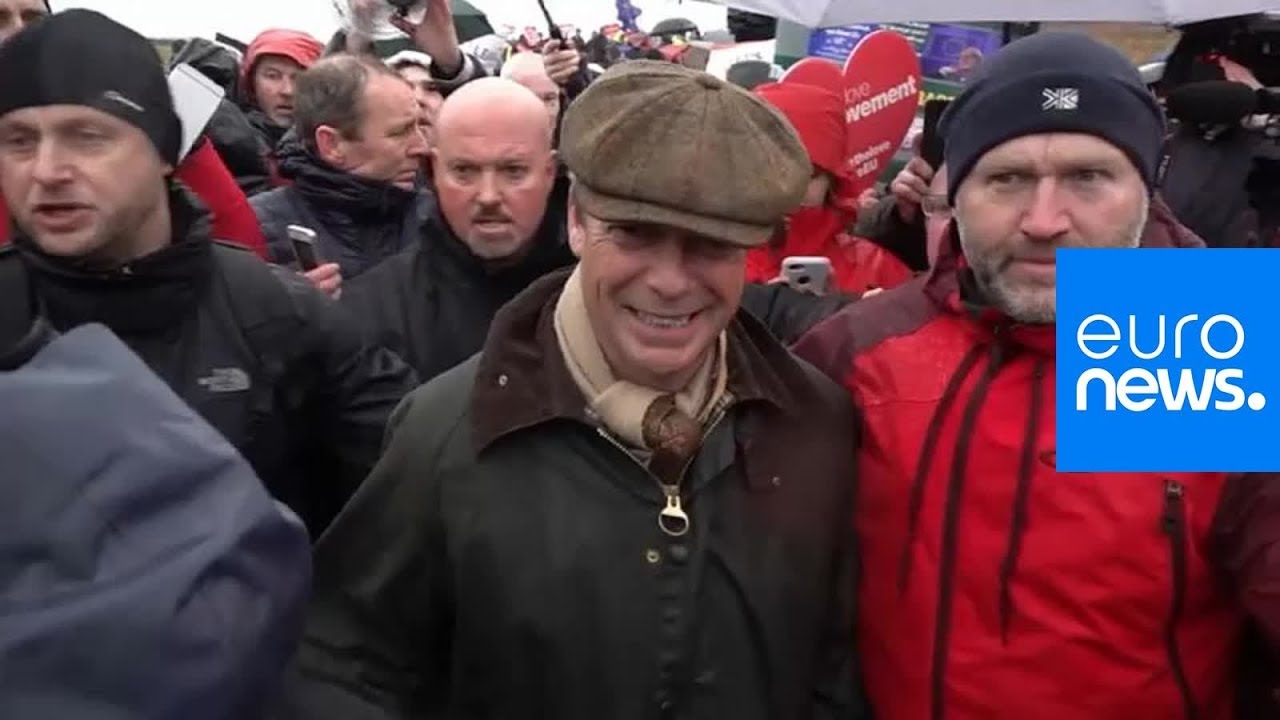 Nigel Farage leads march over 'Brexit betrayal'
