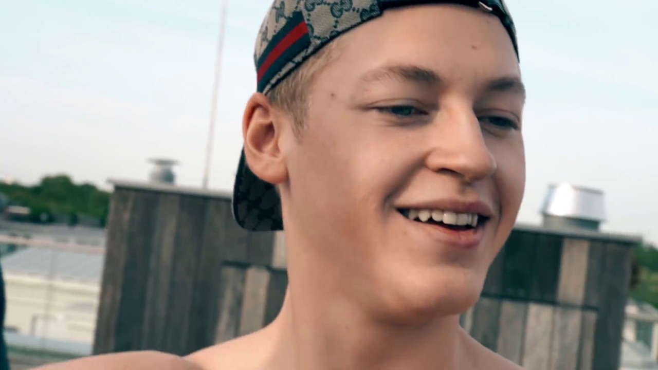 Nice Schwanz Bro! - Formcheck & Workout mit Julian