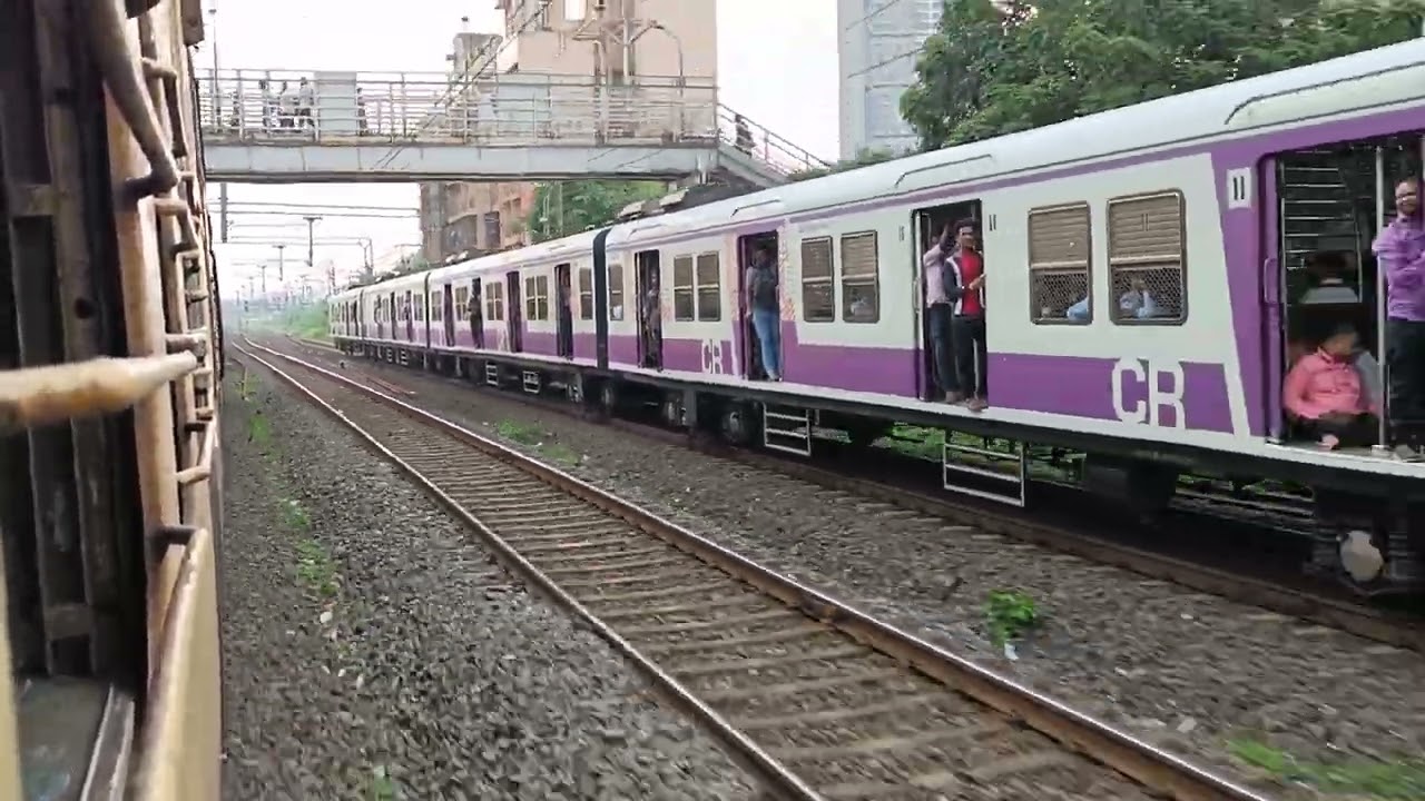 Race Between Mumbai Local Train and Mumbai - Rewa Express