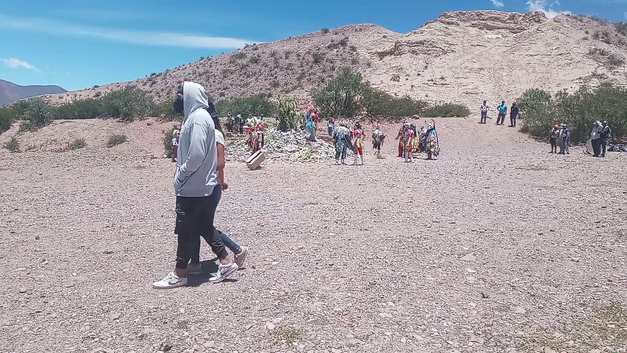 Desentierro de los Alegres de Uquia 2021 parte 5