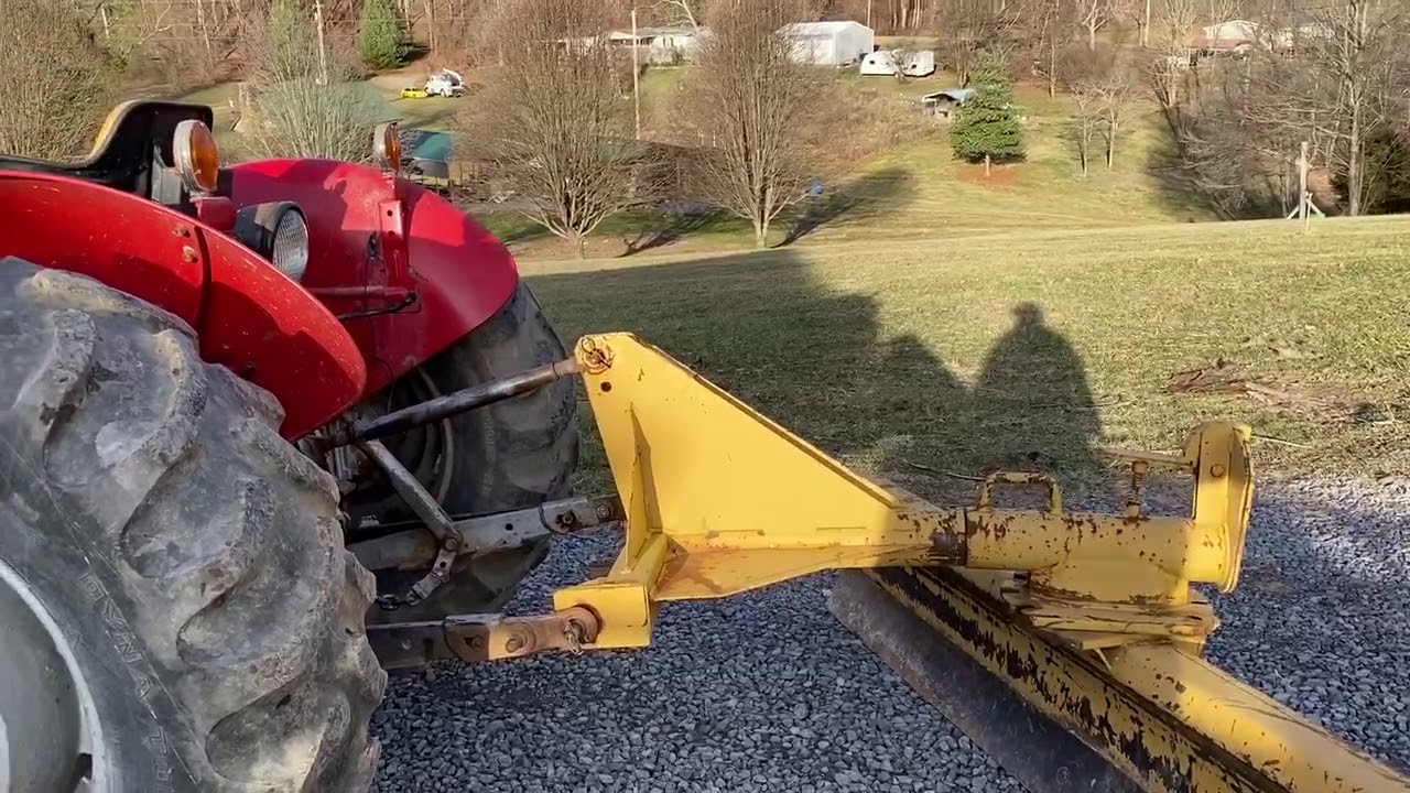 Планировка подъездной дороги задним угловым отвалом и Massey Ferguson 245! Часть 1. Задний отвал ...
