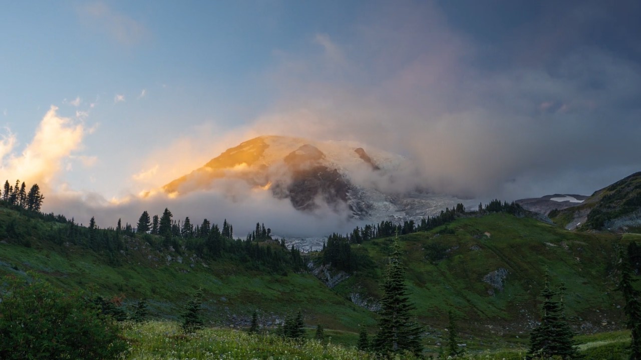 Mount Rainier National Park - Scenery and Wildlife