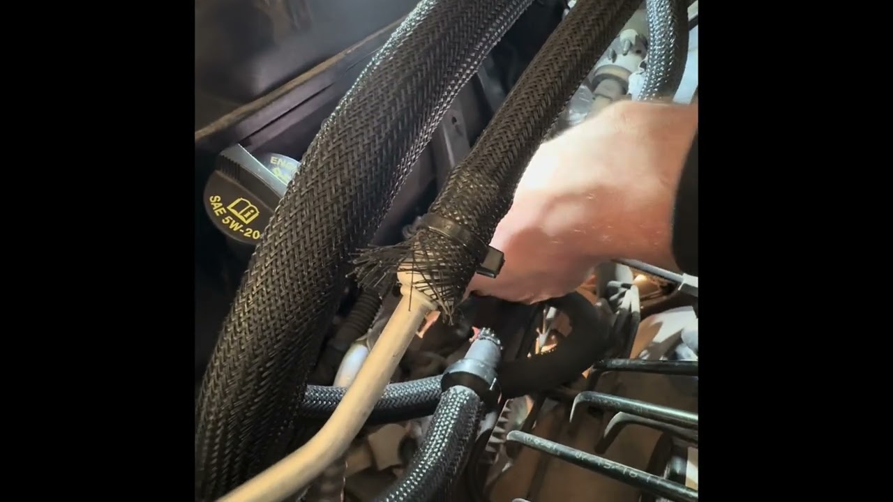 3.6 Pentastar oil filter housing replacement 