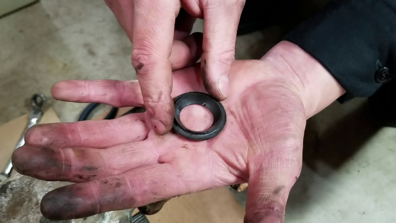 SLOPPY SHIFTER FIX Replacing Shift Bushings - Geo Tracker Suzuki Sidekick