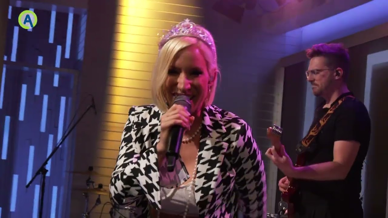 Alya - Brazil (VIPSHOW LIVE)