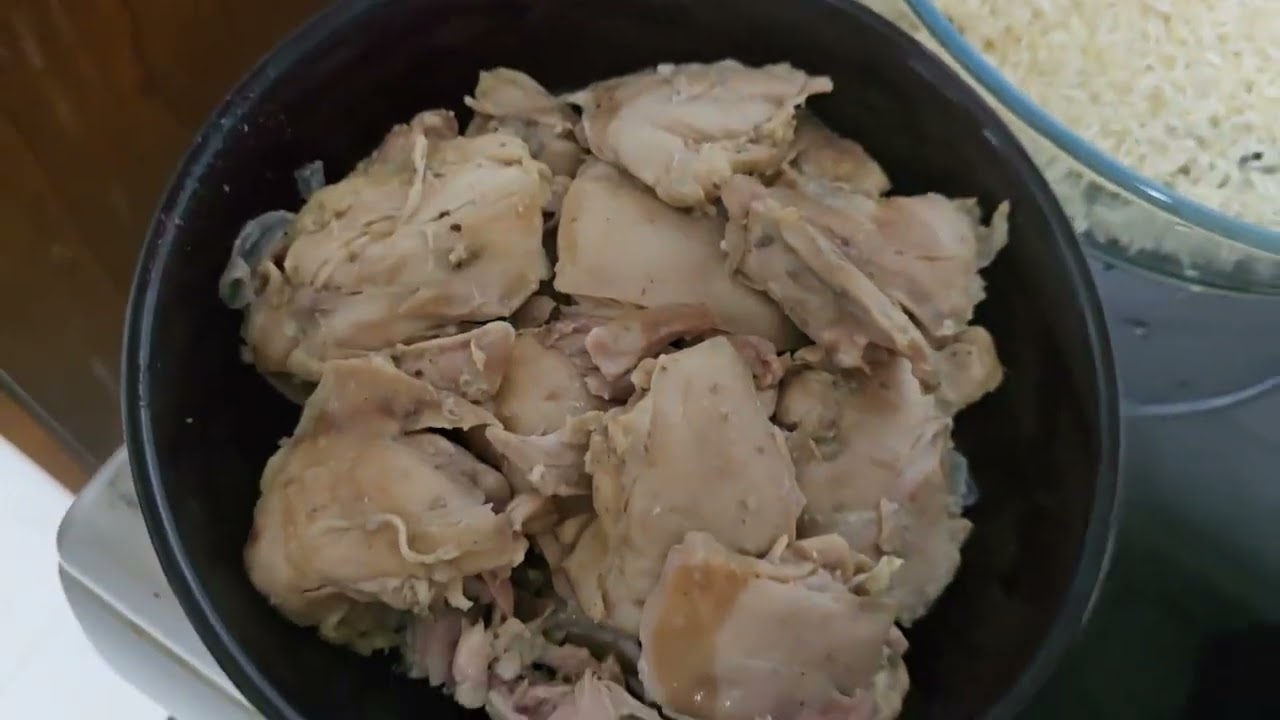 مقلوبة الدجاج بالخضرة