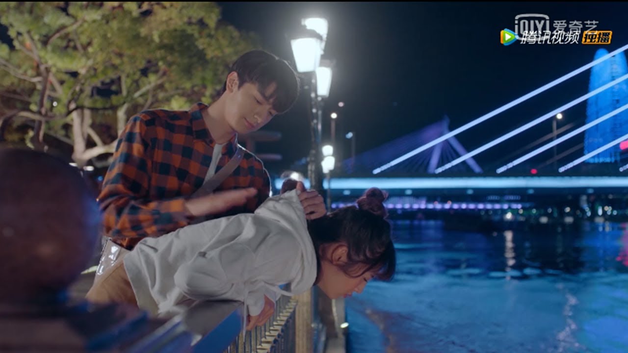 老婆喝醉酒狂吐，顾未易又着急又心疼| 致我們暖暖的小時光 Put Your Head on My Shoulder