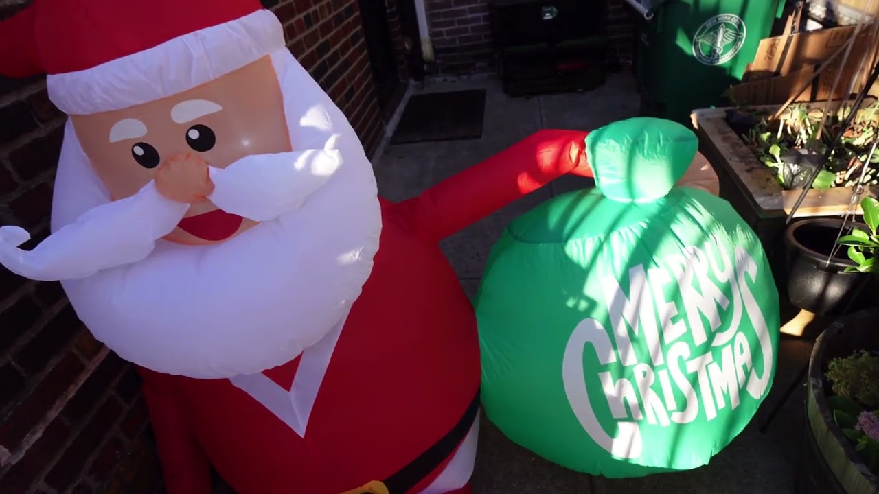 Christmas Inflatable Santa Claus, Outdoor Decorations Sitting Santa Claus Build-in LED