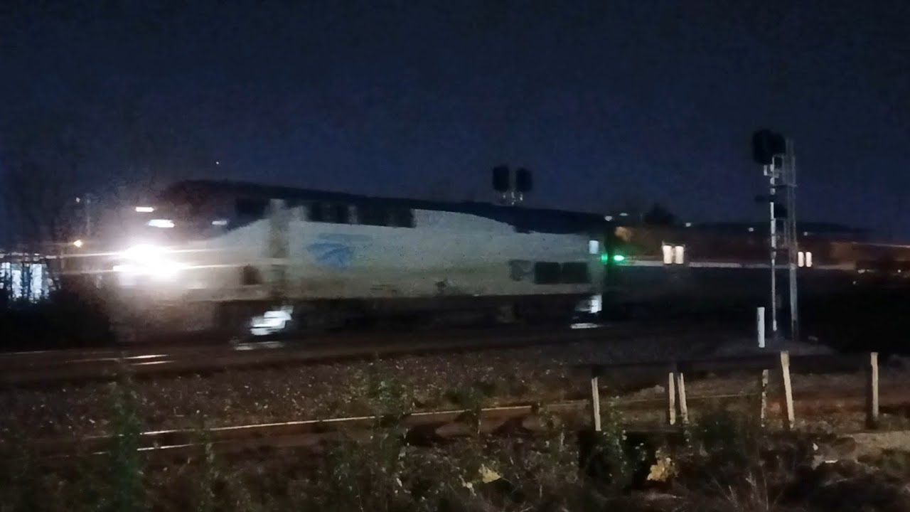 AMTK 181 w/Beautiful K5LA Horn leads Amtrak 51 Cardinal West at Springdale, OH