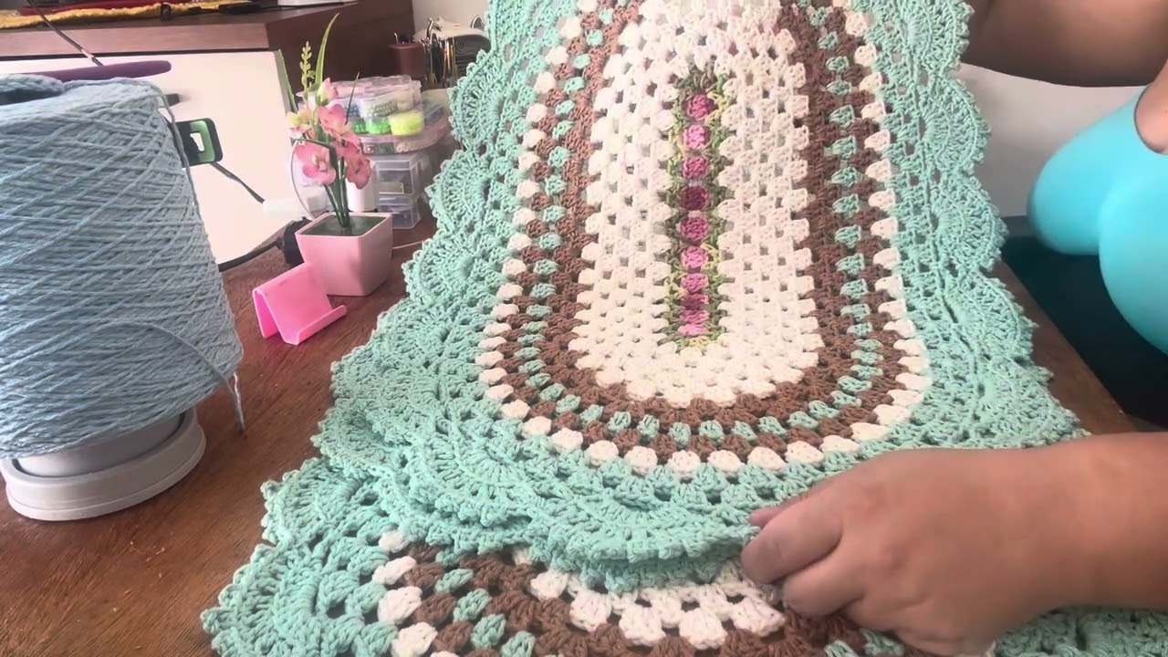 Venha conferir modelo novo no ateliê tapete Maria #crochet #croche #passoapassodecroche