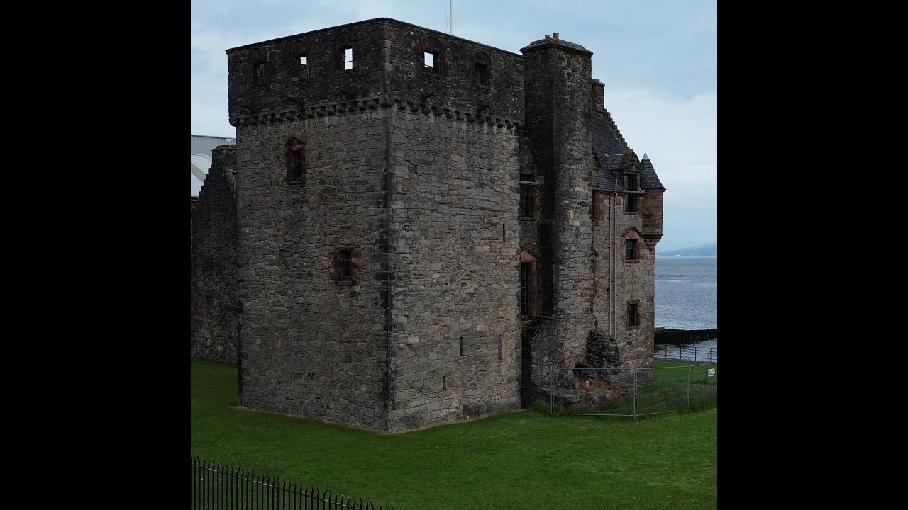 Port Glasgow featuring Newark Castle
