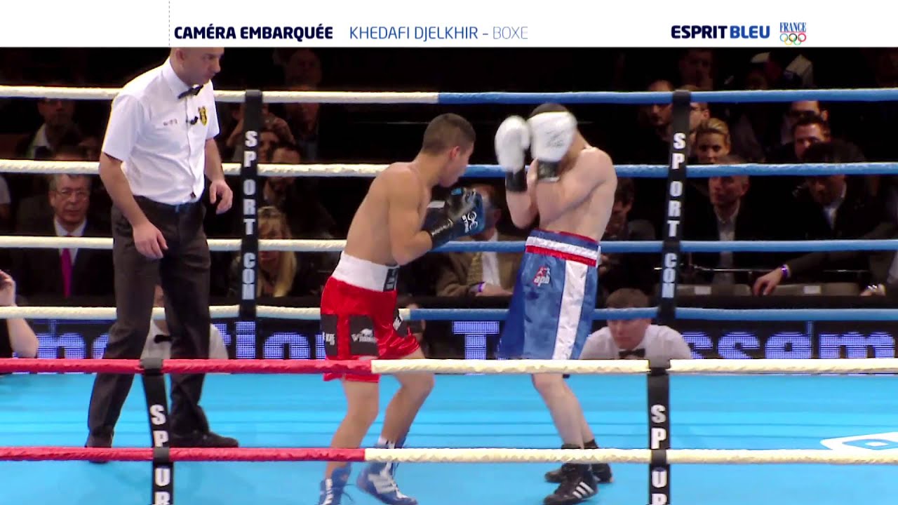 2008 Vice Olympic Champion Khedafi Djelkhir fights Alberto Emilian ©CNOSF/Equipe 21