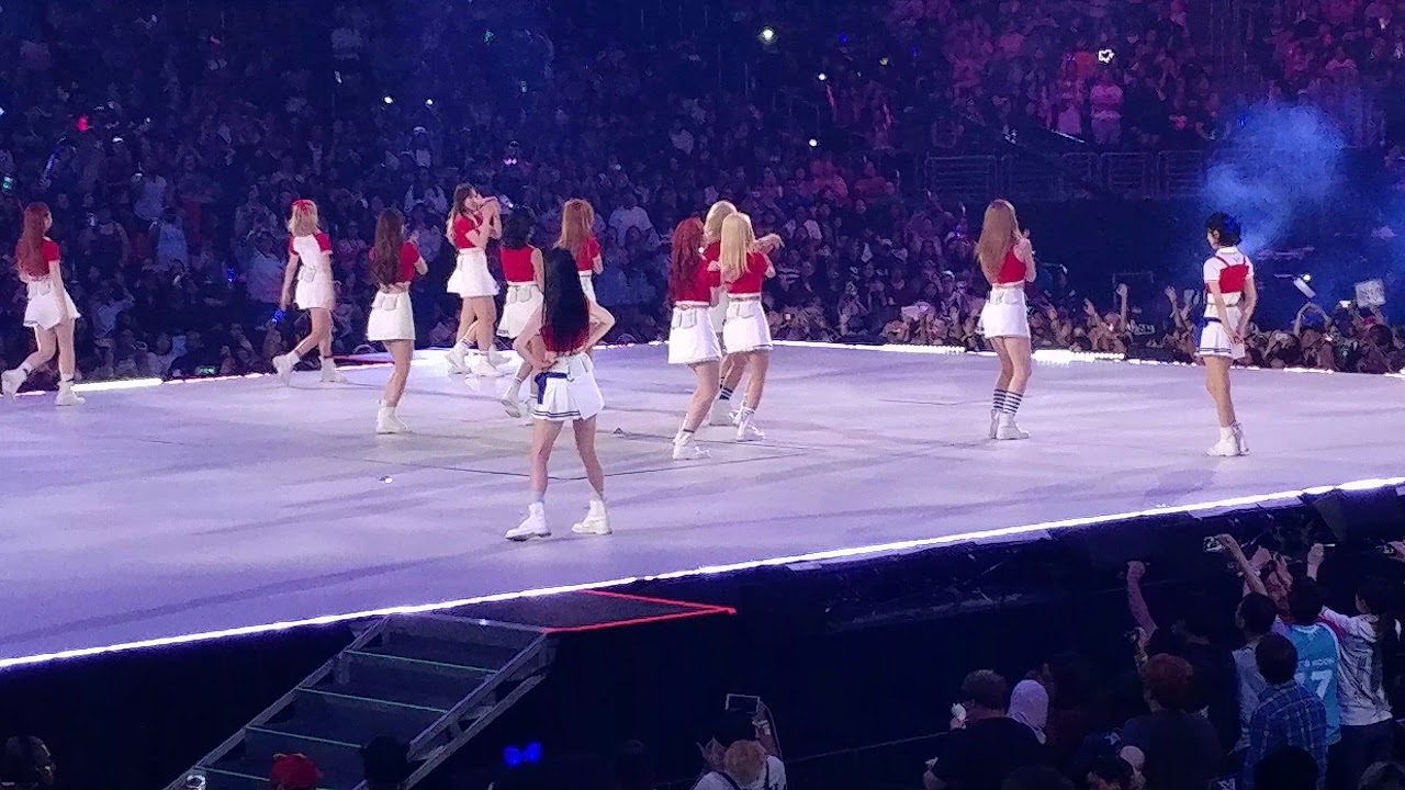 170819 [KCON LA] WJSN (우주소녀) / Cosmic Girls - Secret (비밀이야) [FANCAM/직캠]