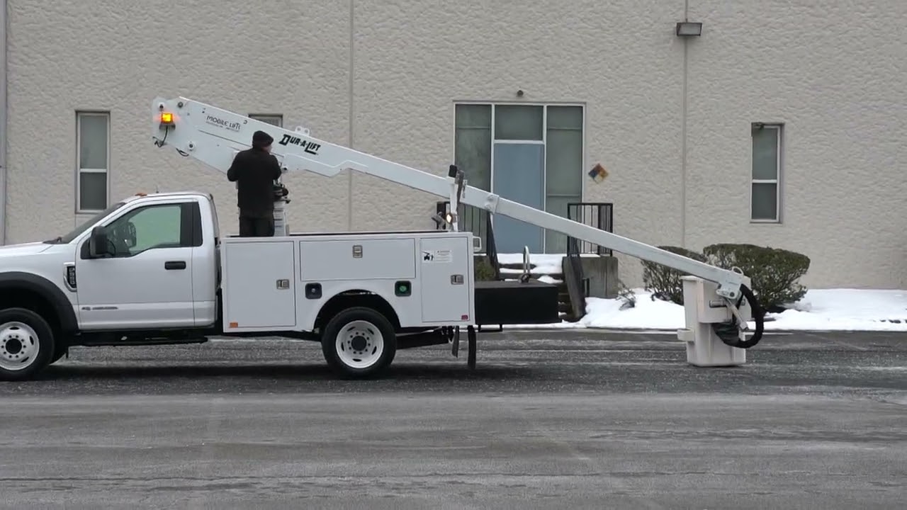 2017 ford F550 Bucket truck operation