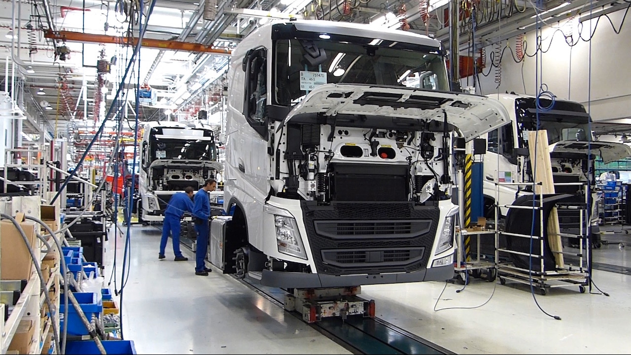 Presentación - Fabrica de Volvo Trucks en Gante