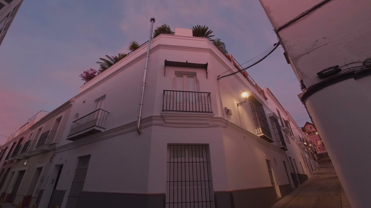 Cádiz. Sanlúcar de Barrameda. Casa singular en venta. Centro histórico.