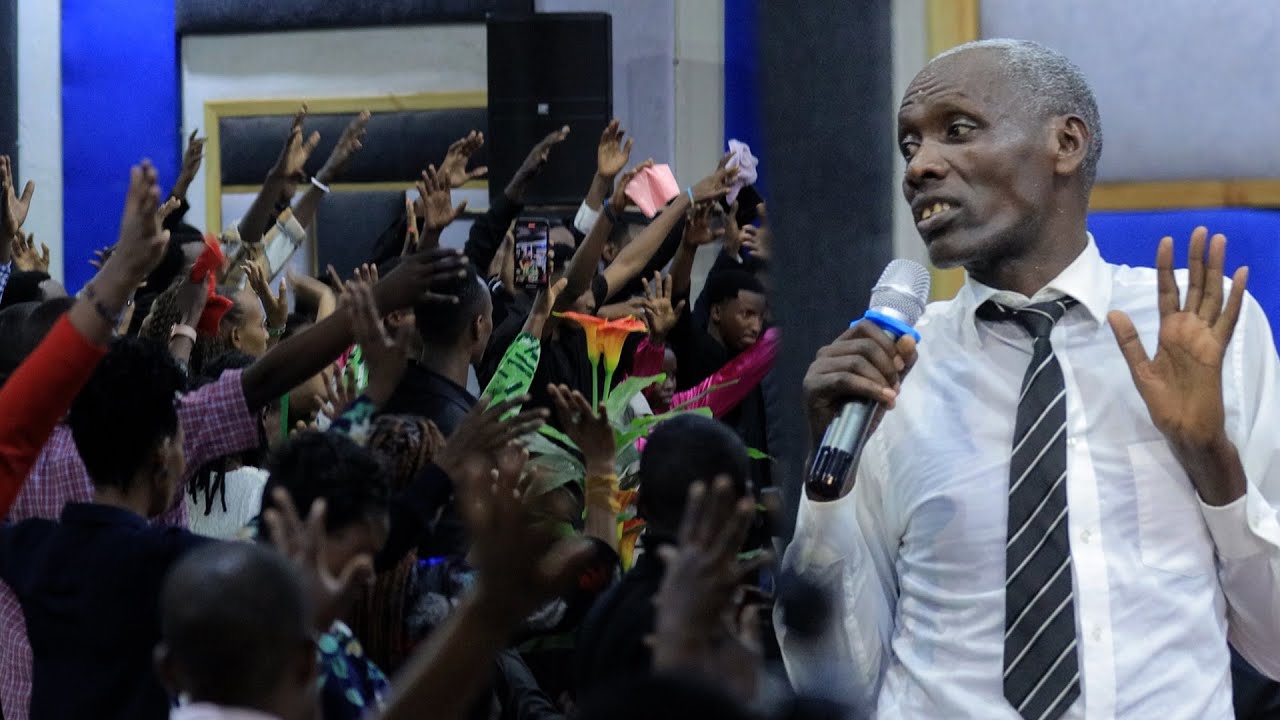 😭Yoo BIRABABAJE ABAYUMBE BENSHI Bamaze kunanirwa KUBERA AMAFARANGA👌Apostle JACQUE😍MUGITARAMO🔥
