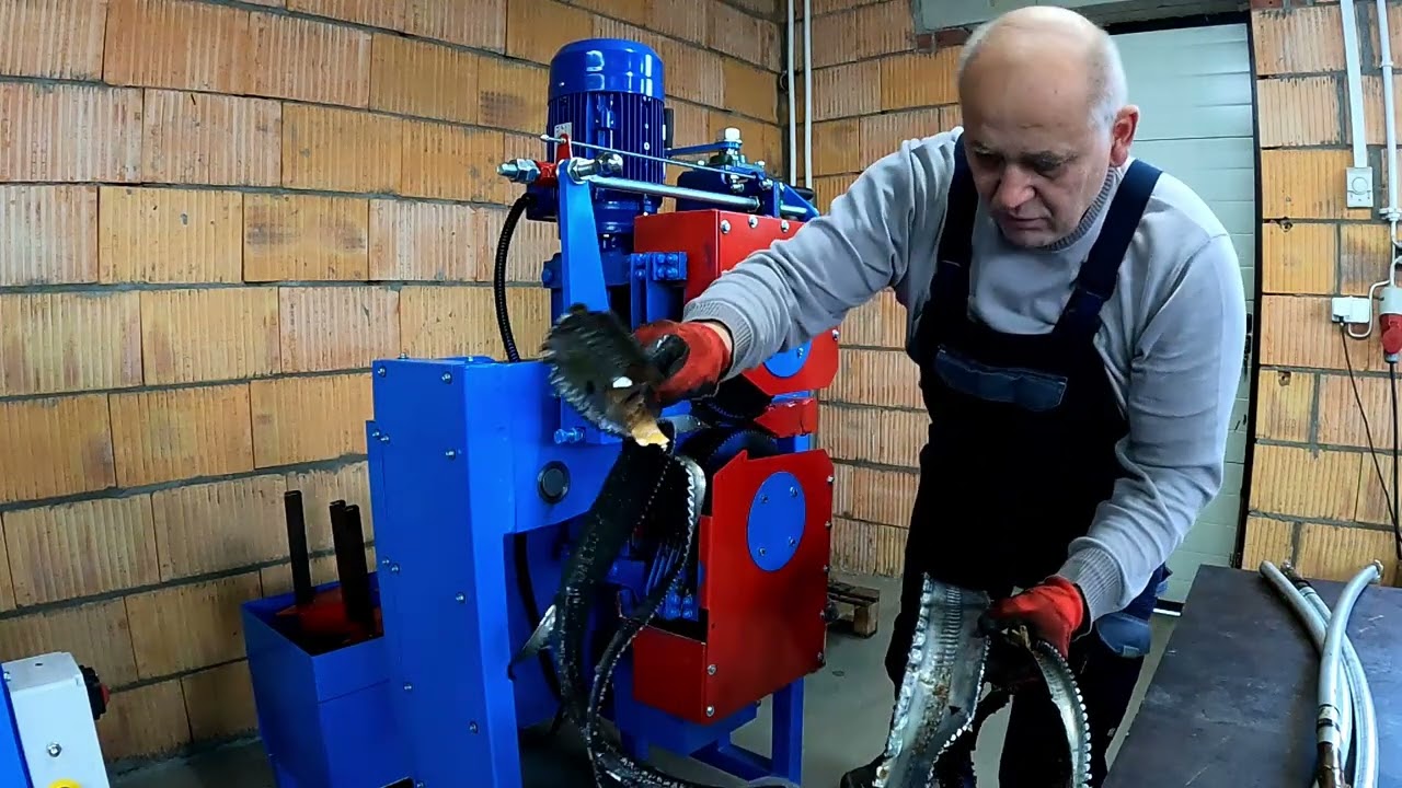 Sprzęt to podstawa. ADA120 czyli maszyna do recyklingu kabli w oplocie stalowym i ołowiu.