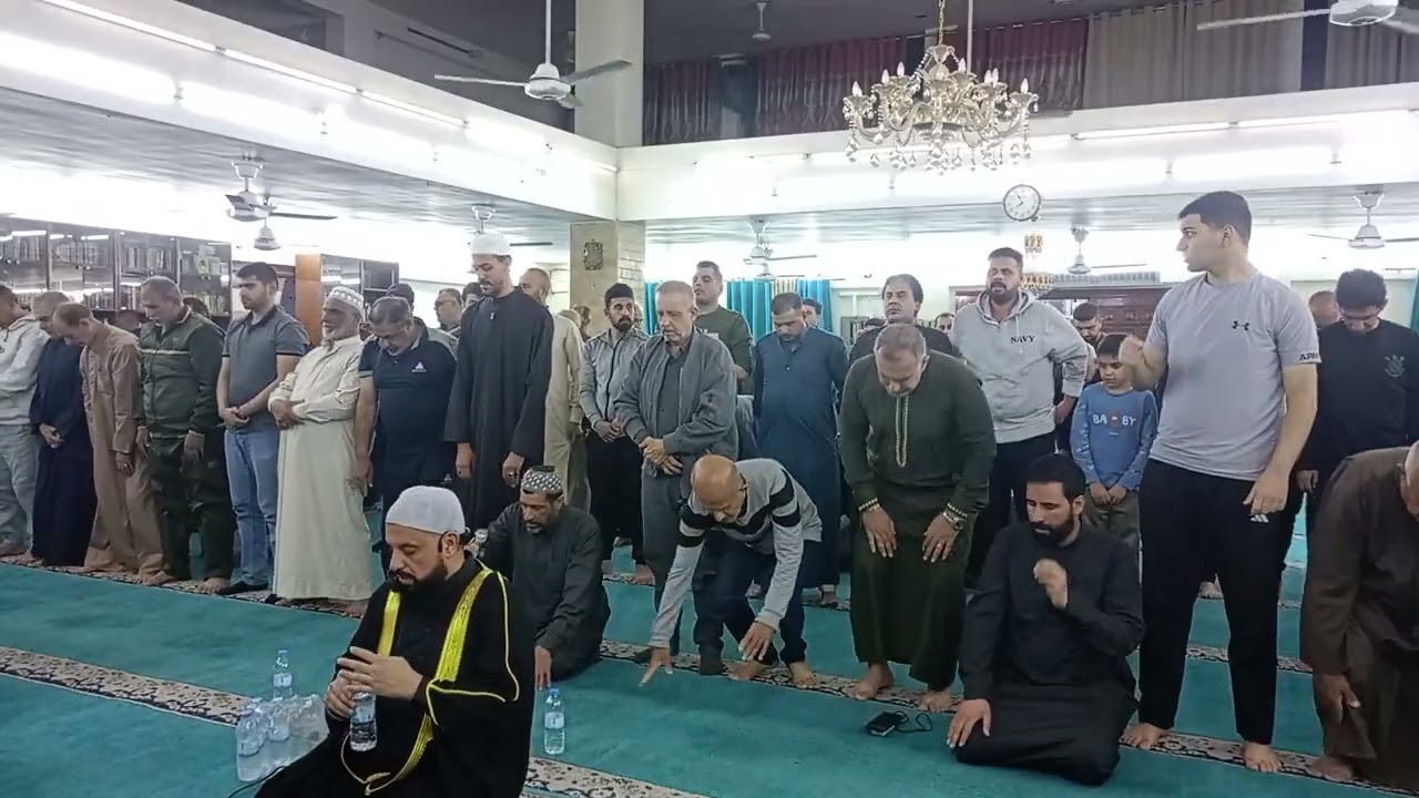 3رقم 24#2#2026 صلاه تراويح في شهر رمضان يوم 7 جامع عرفات كان أمام الصلاةدكتور حيدر هادي العودة رفاعي