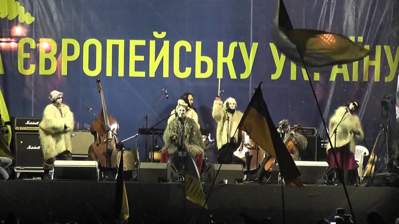 Dakh Daughters на Євромайдані 08.12.2013 - 