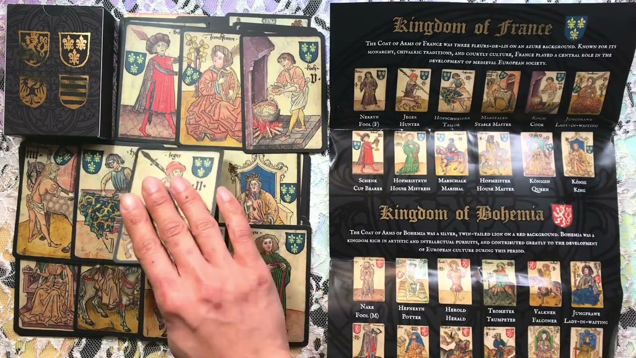 AKU392 - Day 385 #kickstarter #unboxing Authentic Hofämterspiel Playing Card Deck - STANDARD Edition