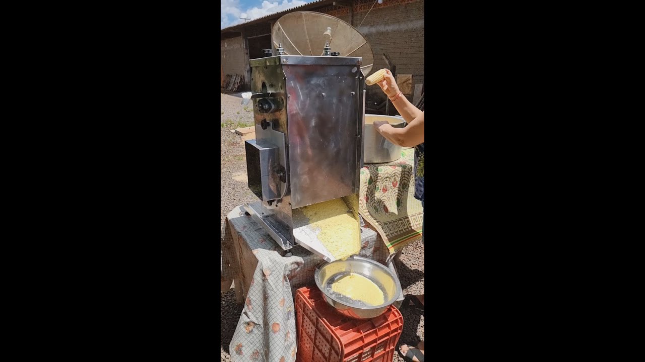 MÁQUINA DE RALAR E COAR MILHO VERDE - MODELO DE BANCADA