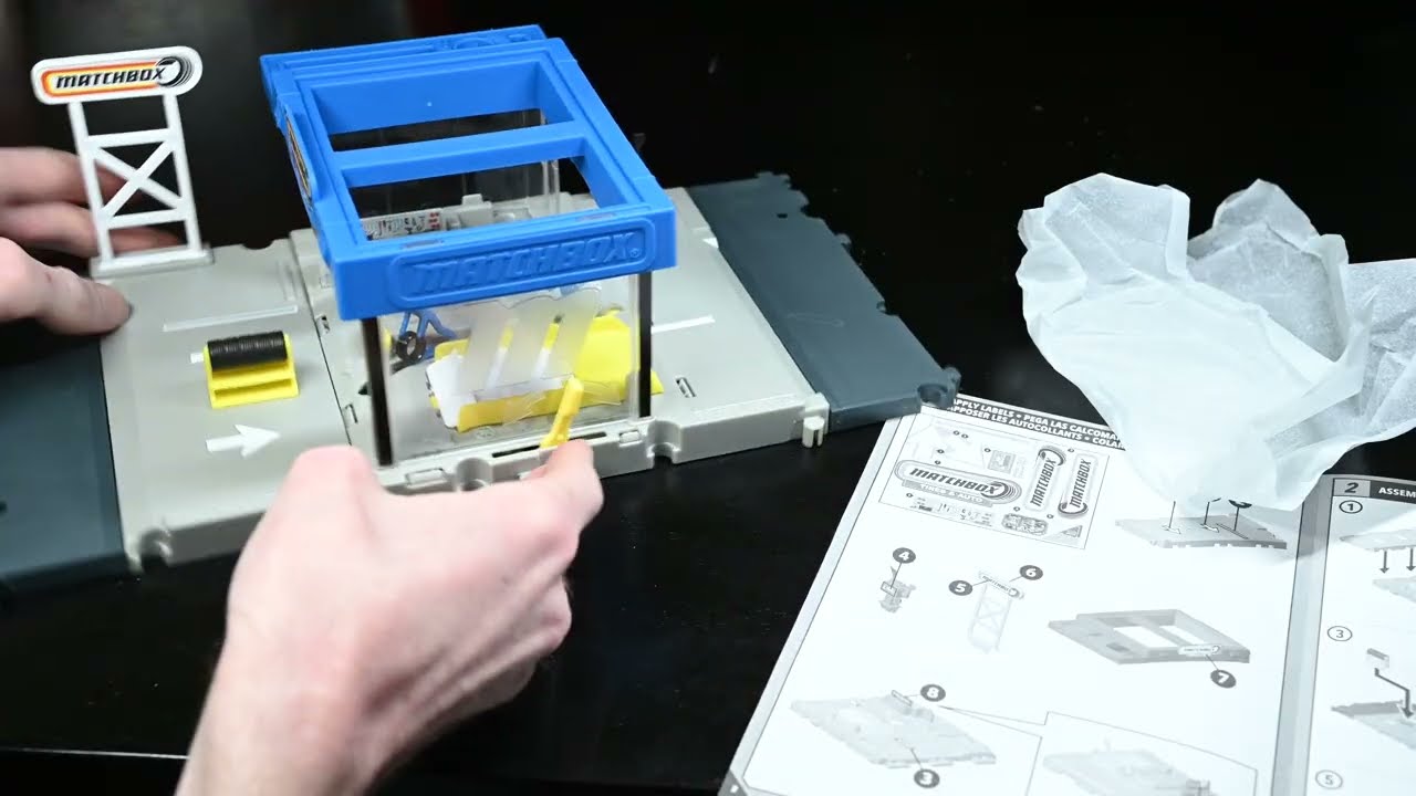 How to assemble the 2022 Matchbox Action Drivers Auto Shop Playset